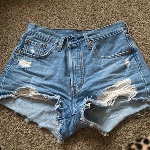 levi 501 shorts